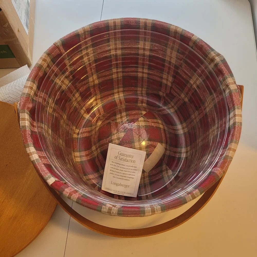 Longaberger, Apple Basket with‎ Lid ,, Liner & Protector